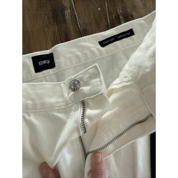 Edwin Womens Devin Crop Optic White Worker Carpenter 100% Cotton Jeans Sz 28 NWT - Picture 3 of 12